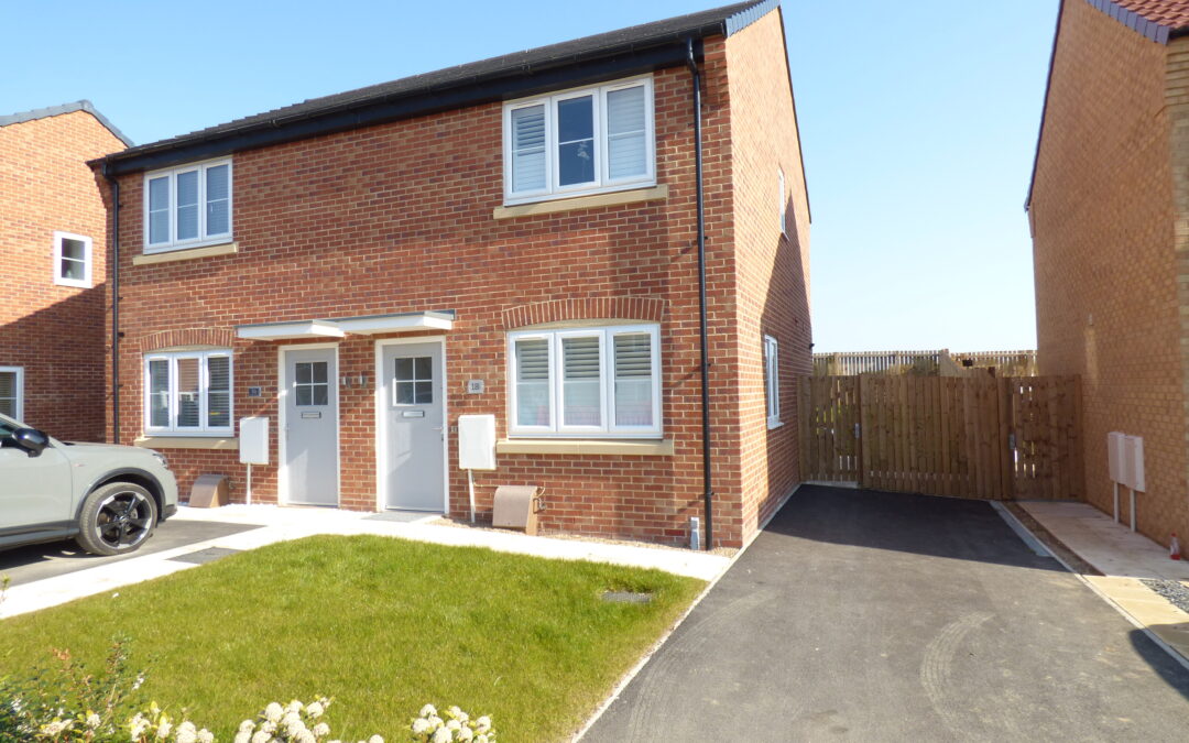 18 Conker Grove
Louth
LN11 7BY