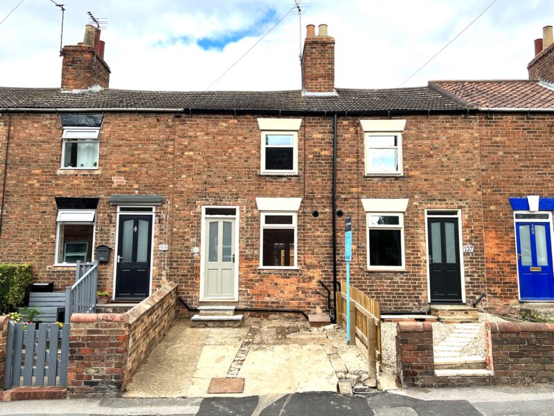 105 Church Street
Louth
LN11 9DE