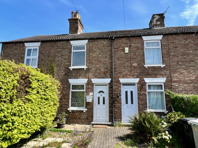 45 Kenwick Road
Louth
LN11 8EH