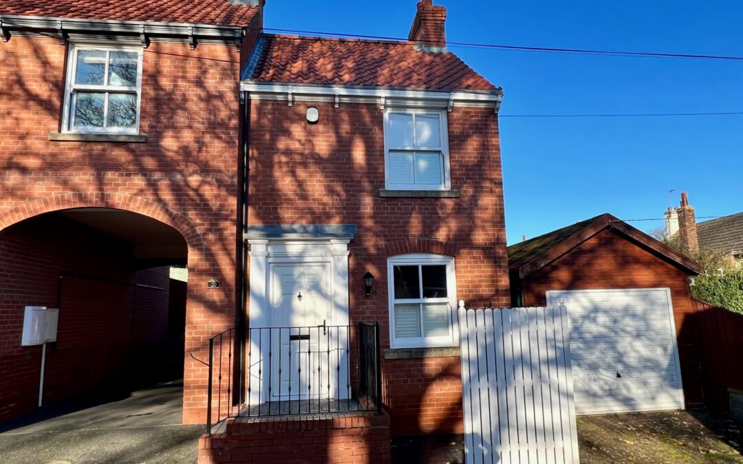 20 Mount Pleasant
Binbrook
Market Rasen
LN8 6BQ