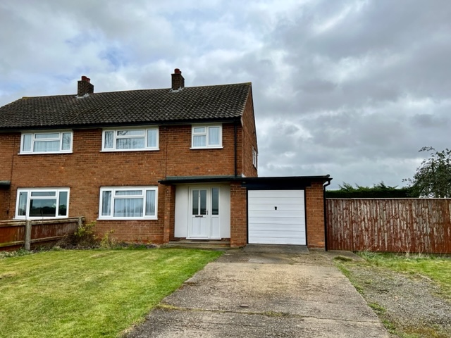 1 Keddington Corner
Louth
LN11 7DU