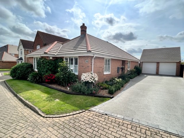 14 Stutte Close
Louth
LN11 8YN