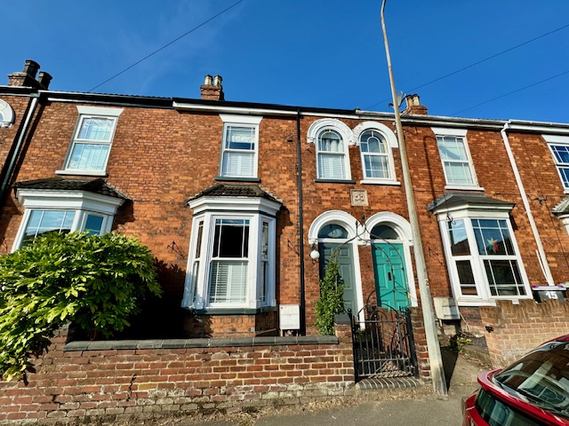 13 Newbridge Hill
Louth
LN11 0NQ