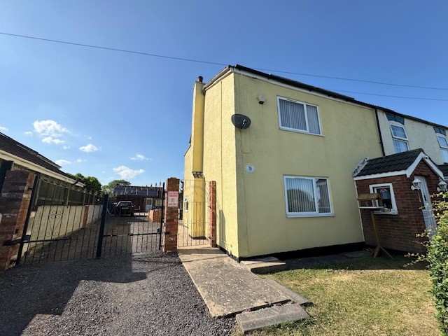 1 Highfield View
Magna Mile
Ludford
Market Rasen
LN8 6AH